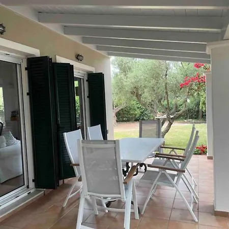 בית נופש Secluded Seaside W Garden Sea-sunset View Korakokhórion
